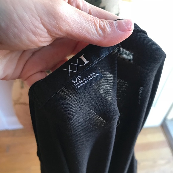 Black sheer maxi - Picture 2 of 2